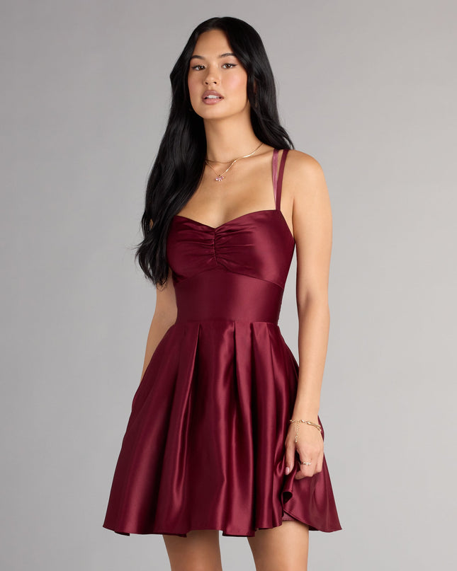 The Isabelle Satin Lace-Up Dress With Pockets is your new go-to Windsor dress—effortless, versatile, and made to update your fall style in seconds.
