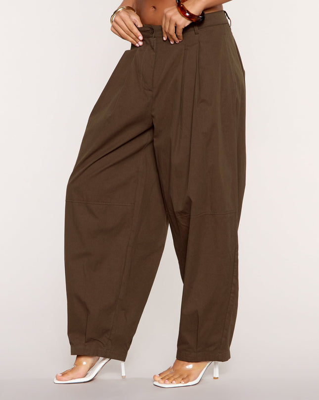 Full Volume Mid Rise Barrel Leg Pants