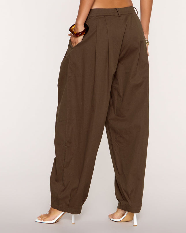 Full Volume Mid Rise Barrel Leg Pants