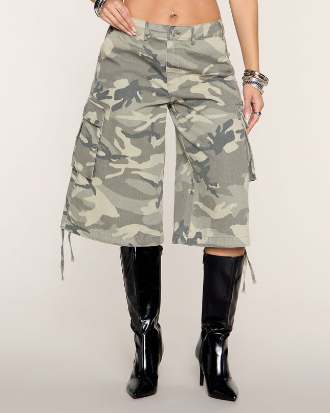 Off-Duty Lineup Camo Twill Jorts