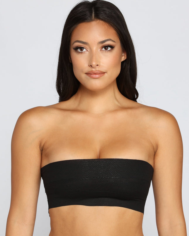 Lifting Body Tape, a trendy addition to women's going-out outfits, is ideal for formal looks, chic party attire, or night-out looks that keep you on-trend!